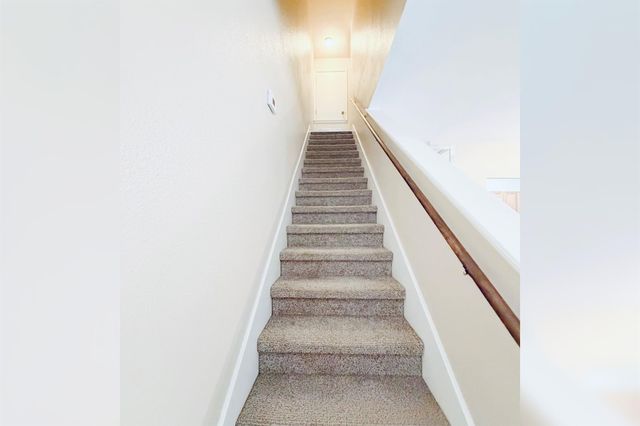 212 A B Sandstone Dr DR, Jarrell, TX 76537