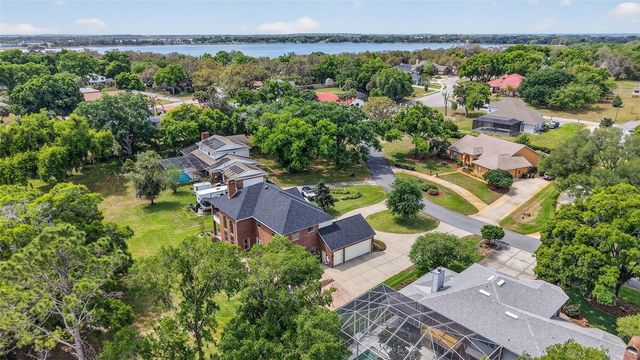 34028 PARK LANE, Leesburg, FL 34788