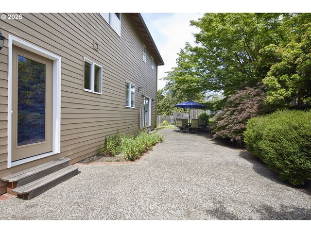 22874 Sw MARTIN Ct, Sherwood, OR 97140