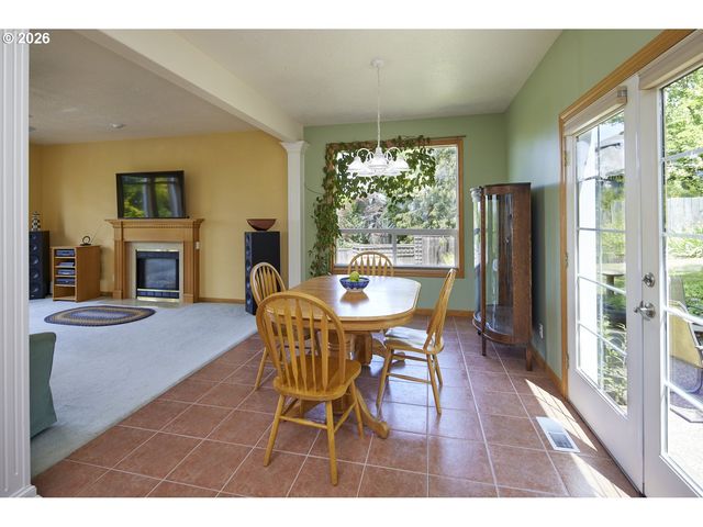 22874 Sw MARTIN Ct, Sherwood, OR 97140