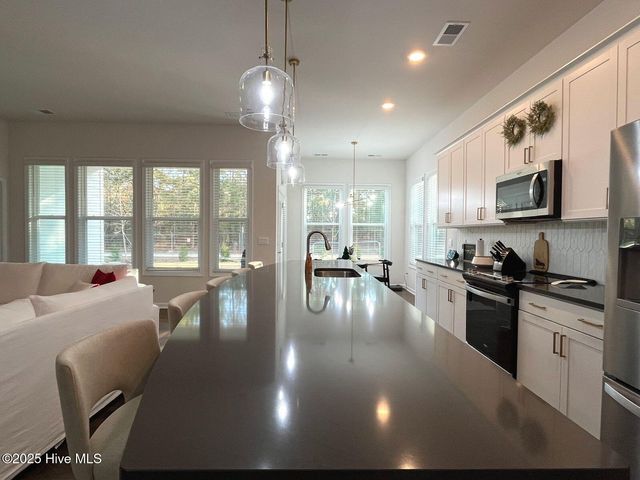 742 Carnegie Court, Pinehurst, NC 28374