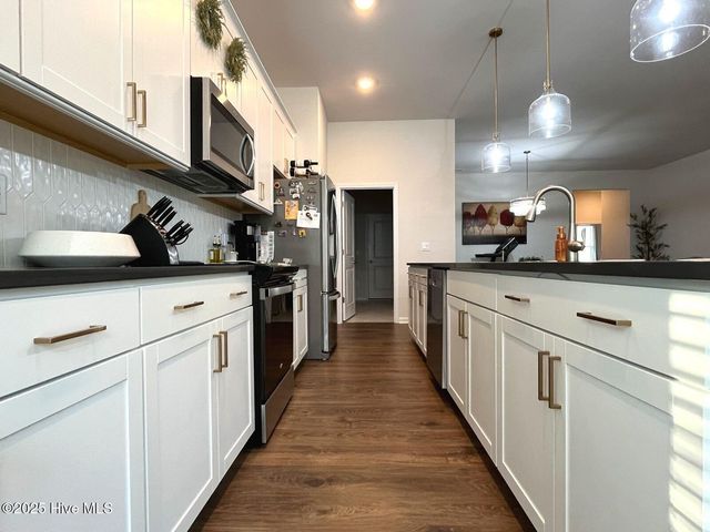 742 Carnegie Court, Pinehurst, NC 28374