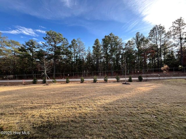 742 Carnegie Court, Pinehurst, NC 28374