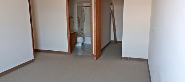 1425 W 28th Street 618, Minneapolis, MN 55408