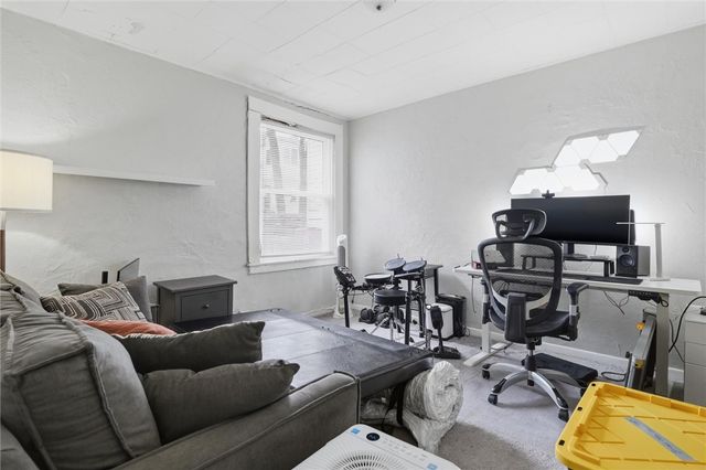 633 Gettysburg St, Point Breeze, PA 15206