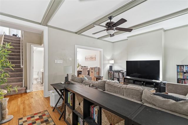 633 Gettysburg St, Point Breeze, PA 15206
