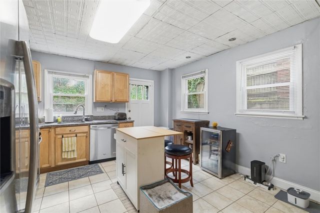 633 Gettysburg St, Point Breeze, PA 15206