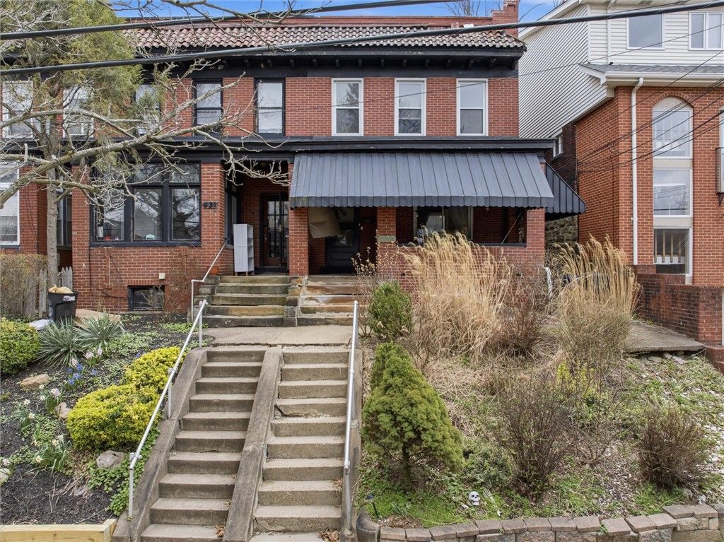 633 Gettysburg St, Point Breeze, PA 15206