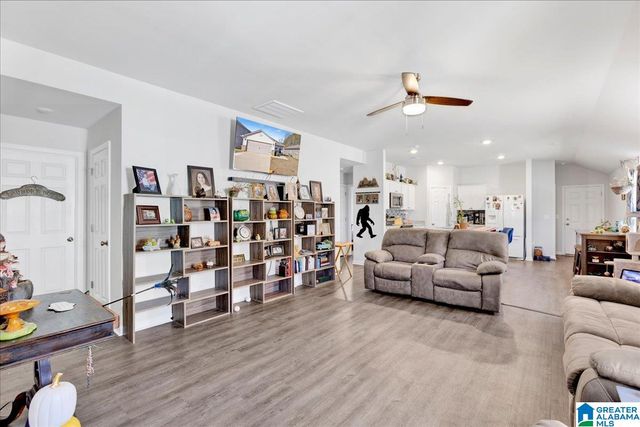 92 JONATHAN DRIVE, Odenville, AL 35120