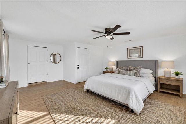 13521 Flagstone Lane, Dallas, TX 75240