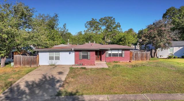 13521 Flagstone Lane, Dallas, TX 75240