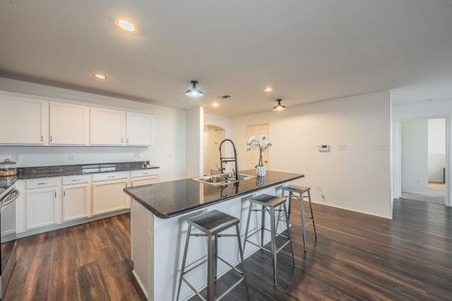 10541 Rising Knoll Lane, Fort Worth, TX 76131