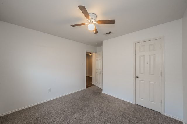 10541 Rising Knoll Lane, Fort Worth, TX 76131