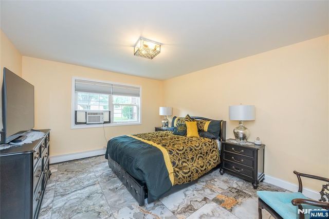 1247 Valley, Wayne, NJ 07470