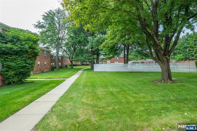 1247 Valley, Wayne, NJ 07470