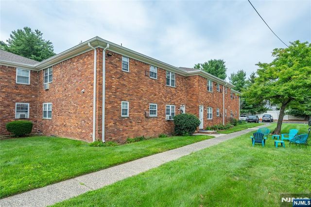 1247 Valley, Wayne, NJ 07470