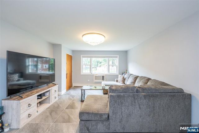 1247 Valley, Wayne, NJ 07470