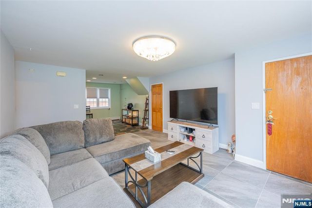 1247 Valley, Wayne, NJ 07470