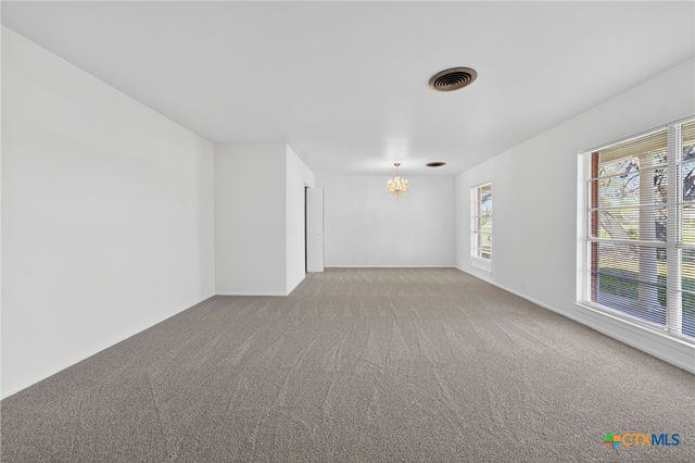 514 Hospital Boulevard, Floresville, TX 78114