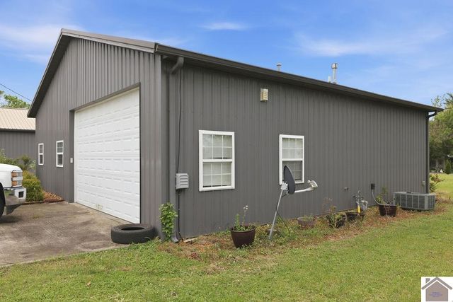 2331 Benton Briensburg Rd, Benton, KY 42025