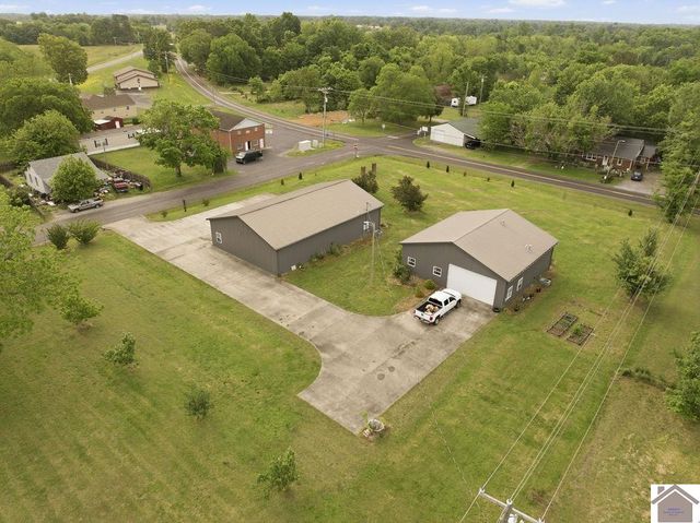 2331 Benton Briensburg Rd, Benton, KY 42025