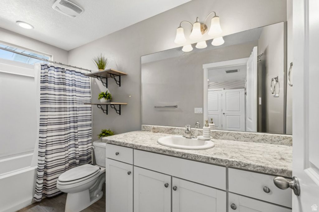 Image 16 of property listing at 14914 S MESSI ST, Herriman, UT 84096