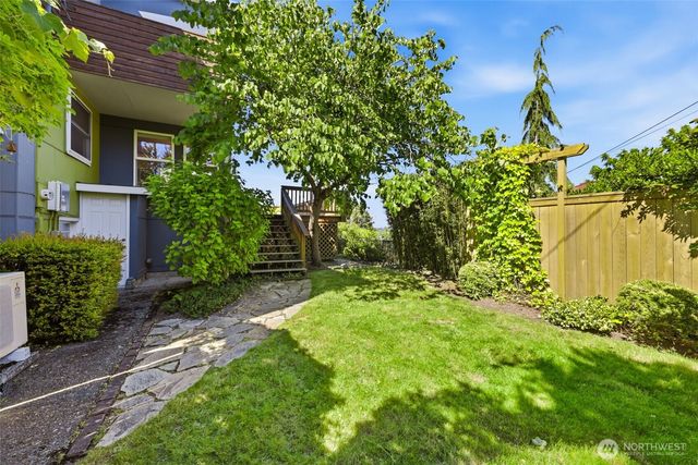 4730 48th Avenue S, Seattle, WA 98118
