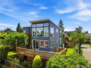 4730 48th Avenue S, Seattle, WA 98118