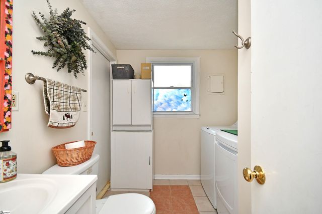 212 Brookmere Road, Simpsonville, SC 29681