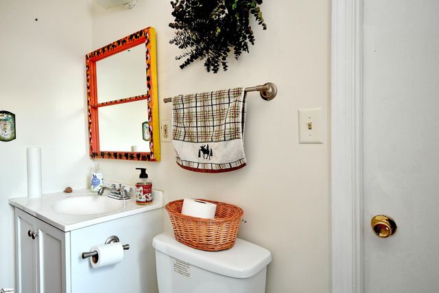 212 Brookmere Road, Simpsonville, SC 29681