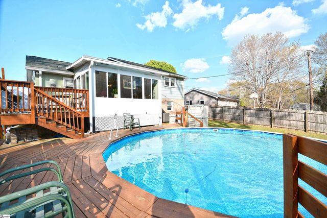 212 Brookmere Road, Simpsonville, SC 29681