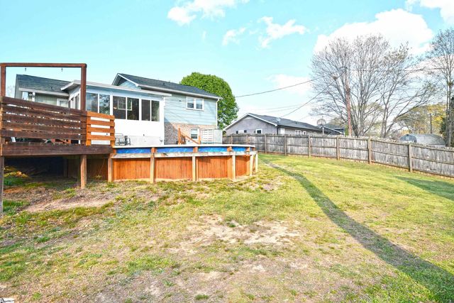 212 Brookmere Road, Simpsonville, SC 29681