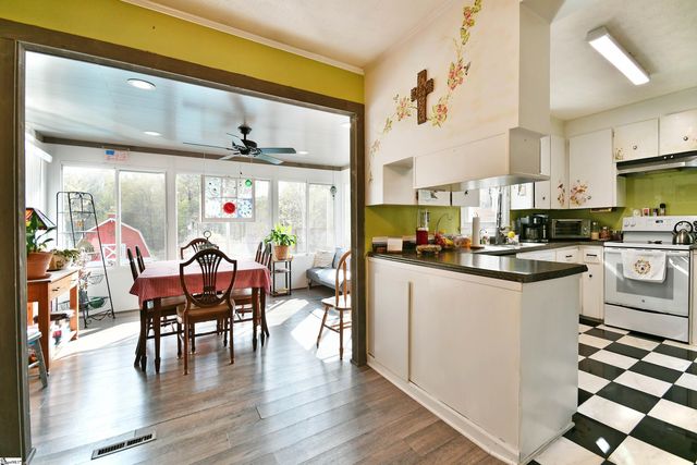 212 Brookmere Road, Simpsonville, SC 29681