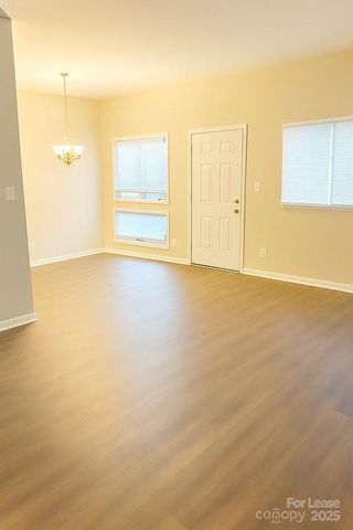 1840 J Julian Lane, Charlotte, NC 28208