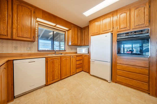 4649 Underwood Drive, 257, Redding, CA 96003