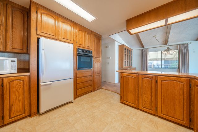 4649 Underwood Drive, 257, Redding, CA 96003