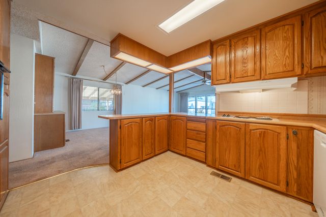 4649 Underwood Drive, 257, Redding, CA 96003