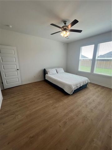 1910 Hahn Street, Pea Ridge, AR 72751