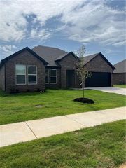1910 Hahn Street, Pea Ridge, AR 72751