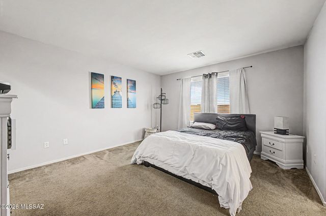 5063 S River Run Drive, Tucson, AZ 85746