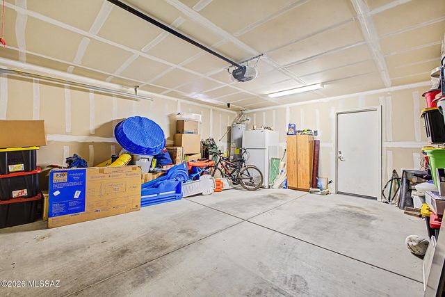 5063 S River Run Drive, Tucson, AZ 85746