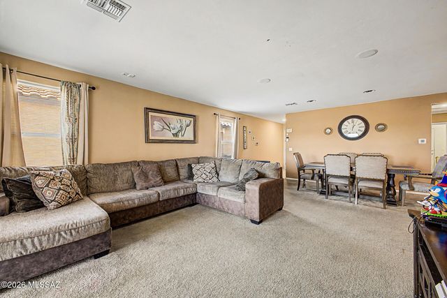 5063 S River Run Drive, Tucson, AZ 85746