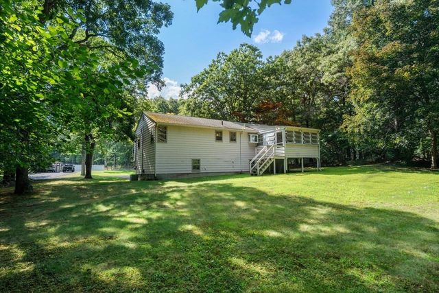 6 Johnson Rd, Sharon, MA 02067