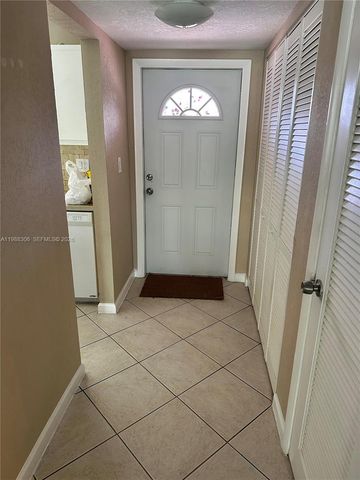 2701 E Sunrise Lakes Drive 209, Sunrise, FL 33322
