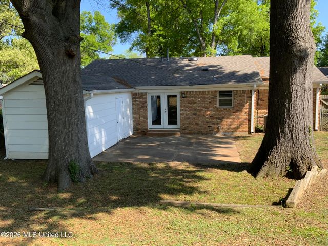 8313 Dottley Drive, Southaven, MS 38671