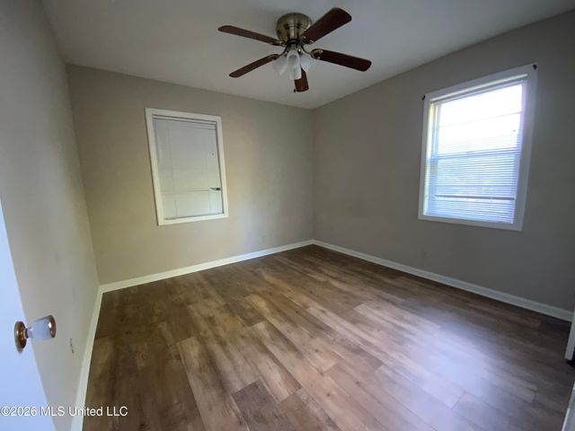 8313 Dottley Drive, Southaven, MS 38671