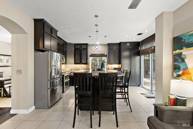 387 Allen Way, Benicia, CA 94510