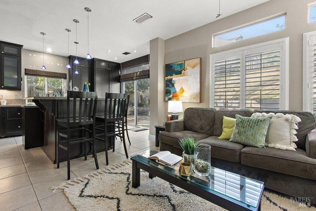 387 Allen Way, Benicia, CA 94510