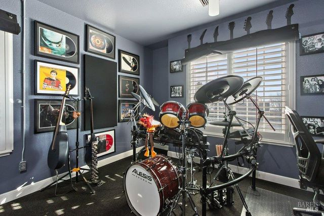 387 Allen Way, Benicia, CA 94510