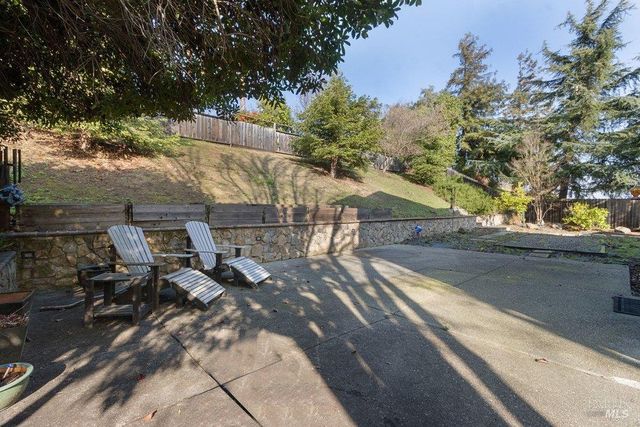 387 Allen Way, Benicia, CA 94510